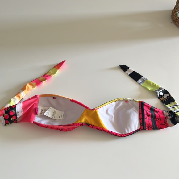 Bikini top Save the Queen size Small - Picture 4 of 5